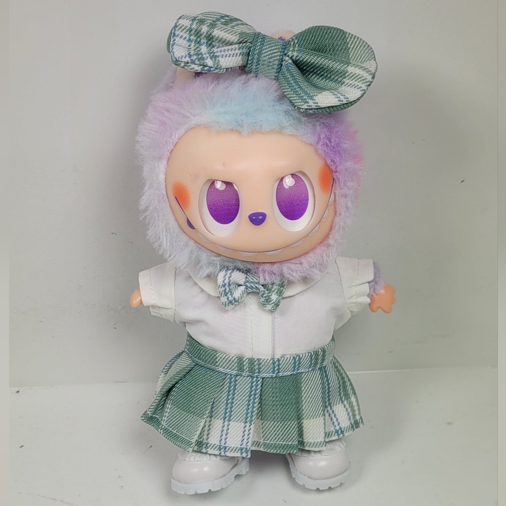 Adorable green plaid outfit , no doll